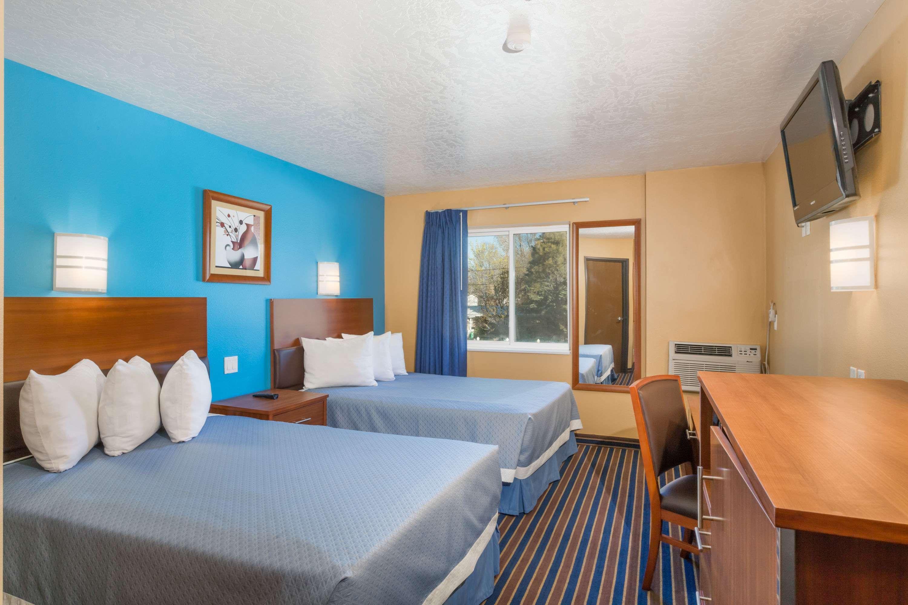 Days Inn By Wyndham Vernal Exteriér fotografie